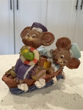 Source Unknown Purple & Blue Mouse Sailboat Figurine